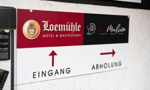 eingangsschild werbetechnik-design-agentur-bochum